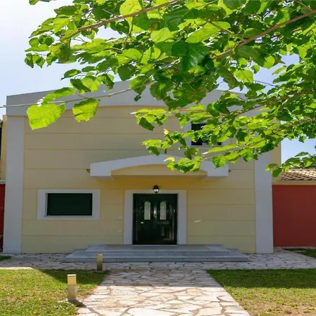 Corfu Beachfront Villa Barbati 1