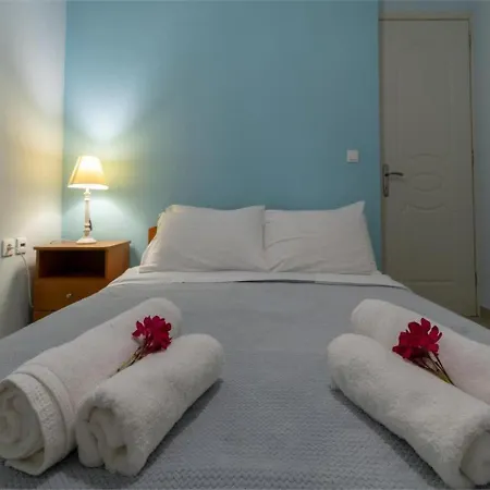 Corfu Beachfront Villa Barbati 1 * Pyrgi (Corfu)